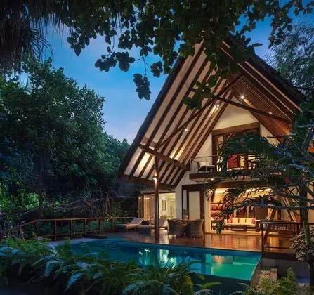 Meedhupparu Residence with Pool