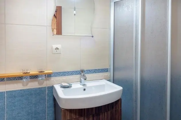 Müstakil Girişli Bahçe Odası, Bahçe Manzaralı