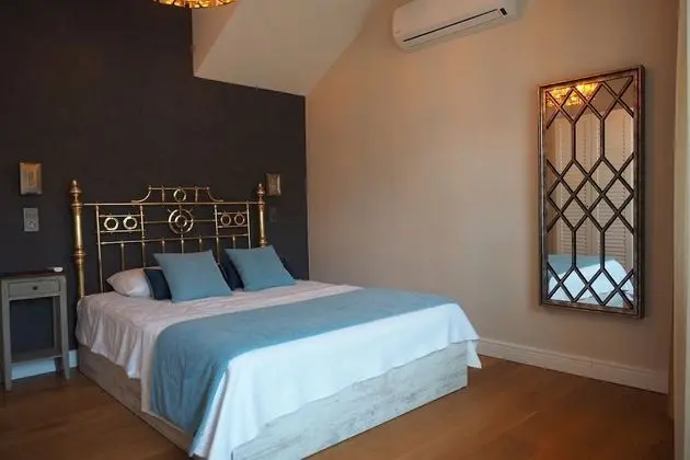Traditional Room