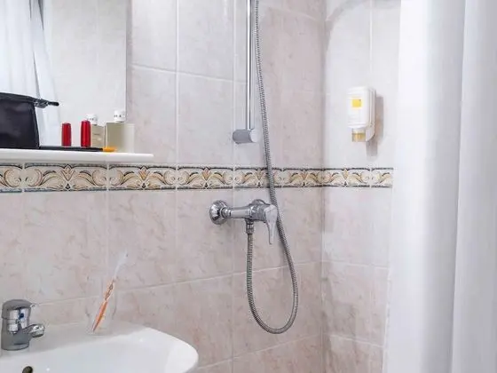 Stüdyo, 1 Çift Kişilik Yatak