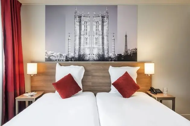 Studio - Twin Beds