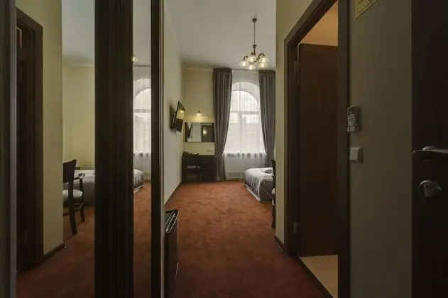 Standard Tek Büyük Yataklı Oda