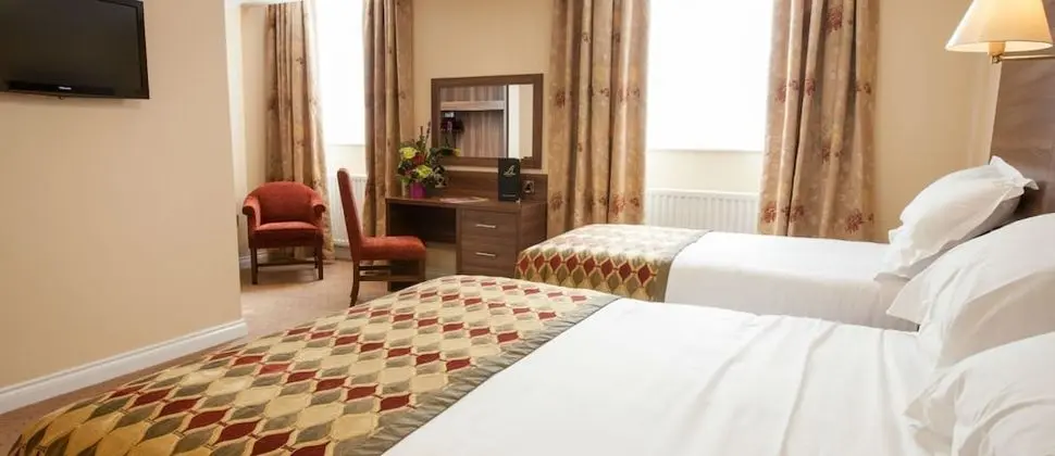 Standard Tek Büyük Yataklı Oda