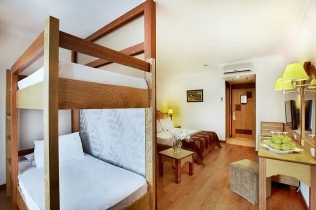 Aile Odası Connecting Room