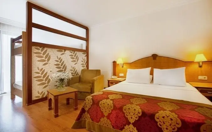 Aile Odası Connecting Room