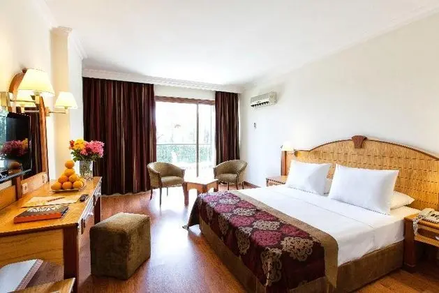 Çift Kişilik Tek Kişi Kullanım Side Sea View