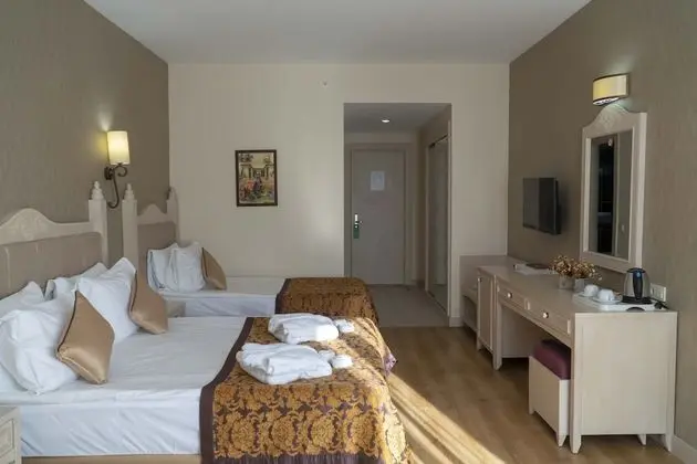 Standard Room Land View