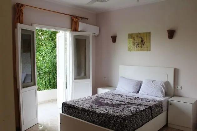 Royal Apart Daire, Bahçe Manzaralı