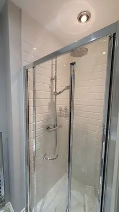 Classic Tek Büyük Yataklı Oda