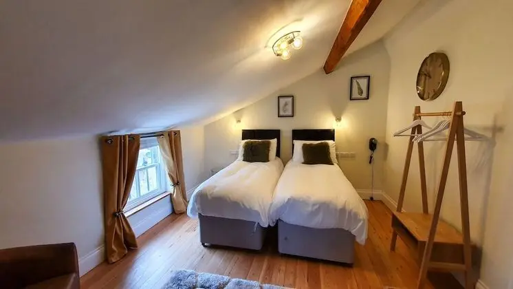 Deluxe Tek Büyük veya İki Ayrı Yataklı Oda