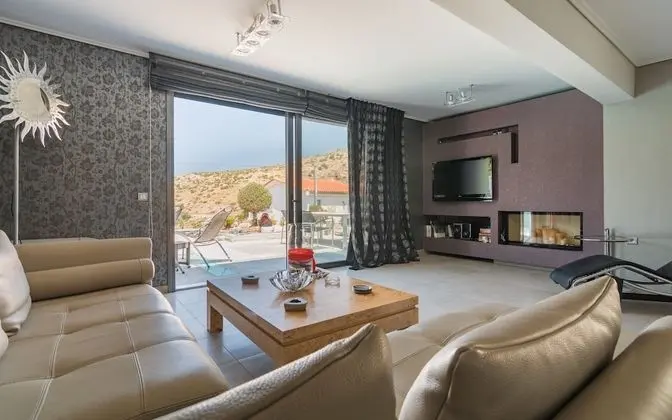 Villa Adam