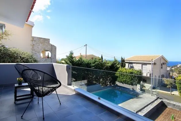 Villa Adam