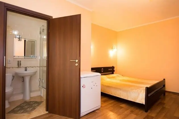 Luxury Tek Büyük Yataklı Oda