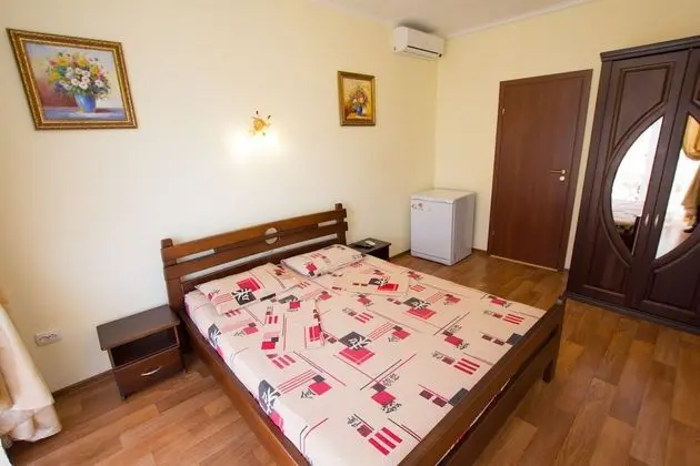 Luxury Tek Büyük Yataklı Oda