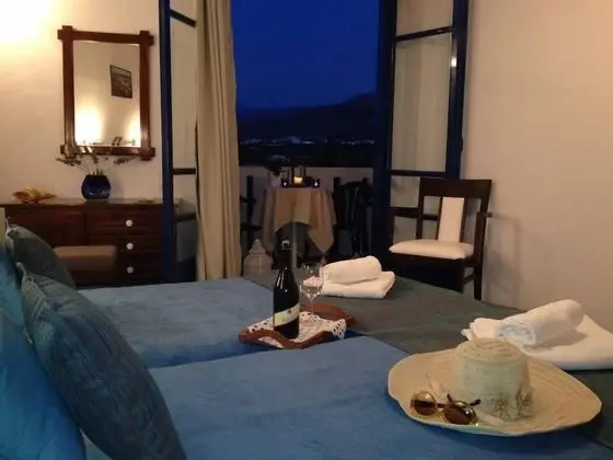 Tek Büyük veya İki Ayrı Yataklı Oda
