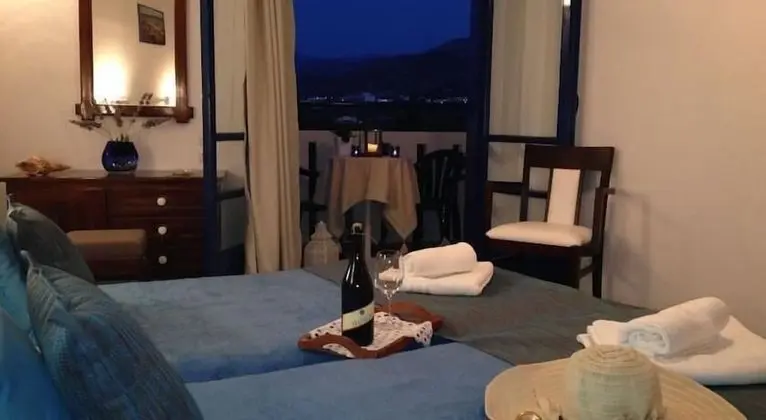Tek Büyük veya İki Ayrı Yataklı Oda