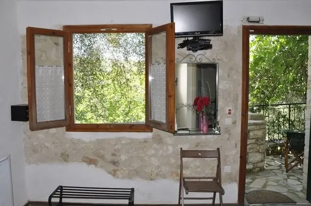 Tek Büyük Yataklı Oda (A3, A4, D2)