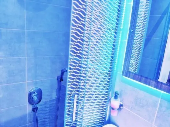 Suite, Sokak Manzaralı