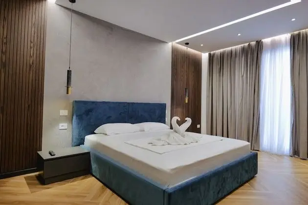 Tek Büyük Yataklı Oda, Balkon