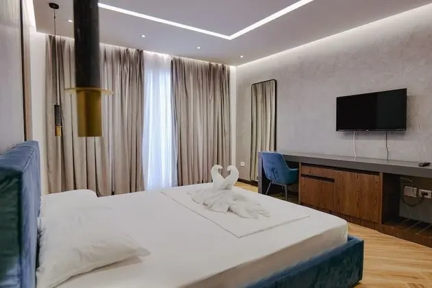 Tek Büyük Yataklı Oda, Balkon