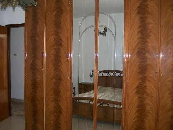 Tek Büyük Yataklı Oda, Ortak Banyo