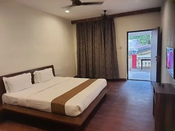 Super Deluxe Room with Fan