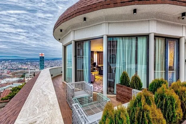 Executive Tek Büyük Yataklı Oda