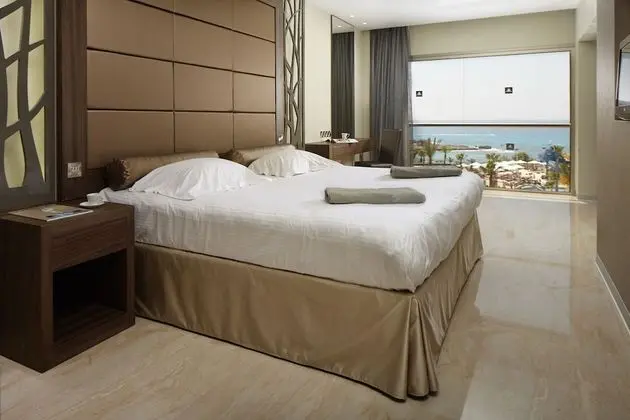 Deluxe Oda, Plaj Kenarı