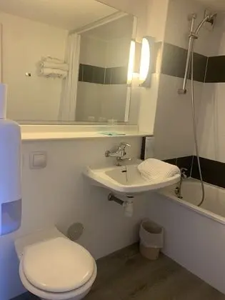 Standard Tek Büyük Yataklı Oda, 1 Büyük (Queen) Boy Yatak, Özel Banyo