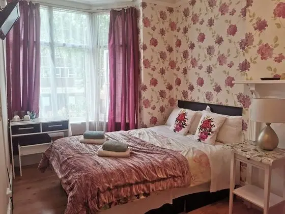 Basic Tek Büyük Yataklı Oda, 1 Çift Kişilik Yatak