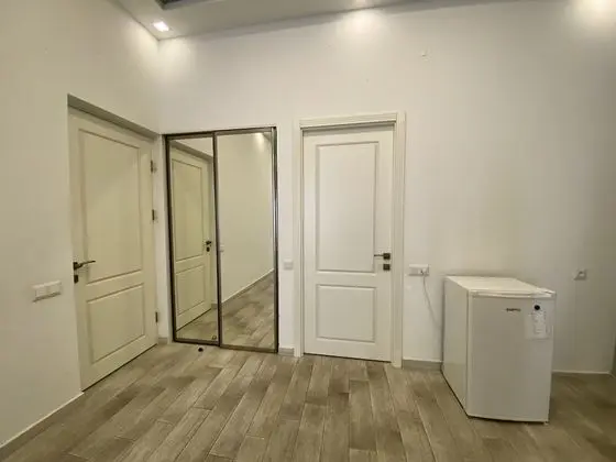 Deluxe Oda, 1 En Büyük (King) Boy Yatak