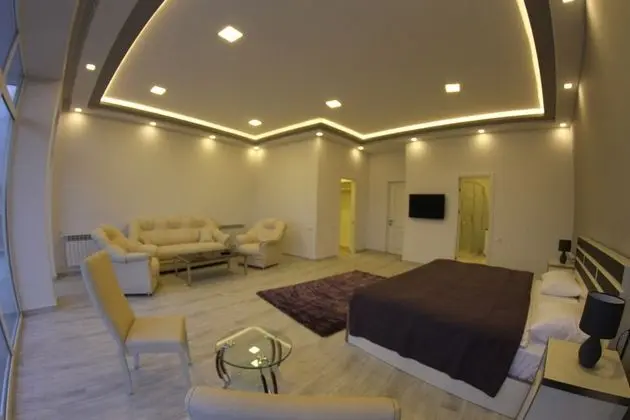 Süit, Havuz Manzaralı