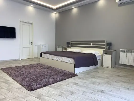 Süit, Havuz Manzaralı