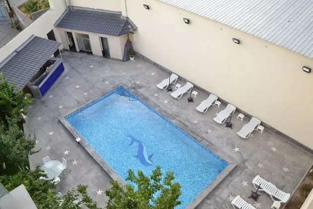 Süit, Havuz Manzaralı