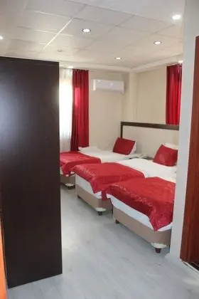 Standard Üç Kişilik Oda, Şehir Manzaralı