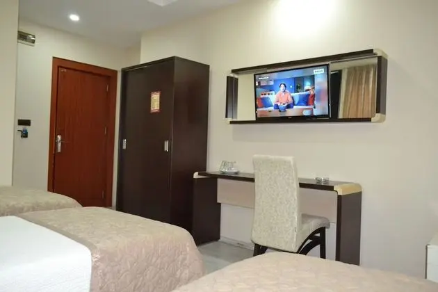 Standard Üç Kişilik Oda, Şehir Manzaralı