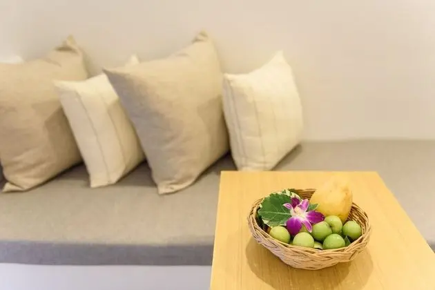 Deluxe Üç Kişilik Oda, Birden Çok Yatak, Bahçe Manzaralı