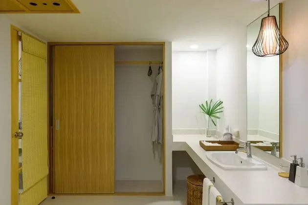 Deluxe Üç Kişilik Oda, Birden Çok Yatak, Bahçe Manzaralı