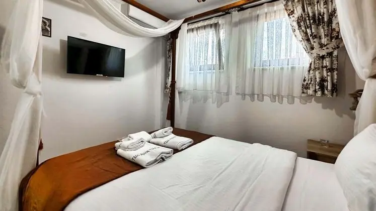 Çift Kişilik Bodrum Kat Oda, Bodrum Kat