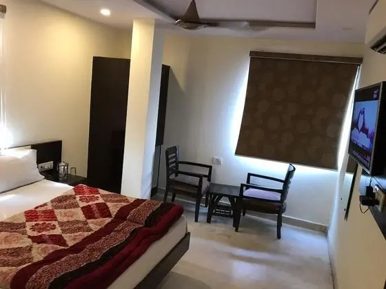 Tek Büyük Yataklı Oda