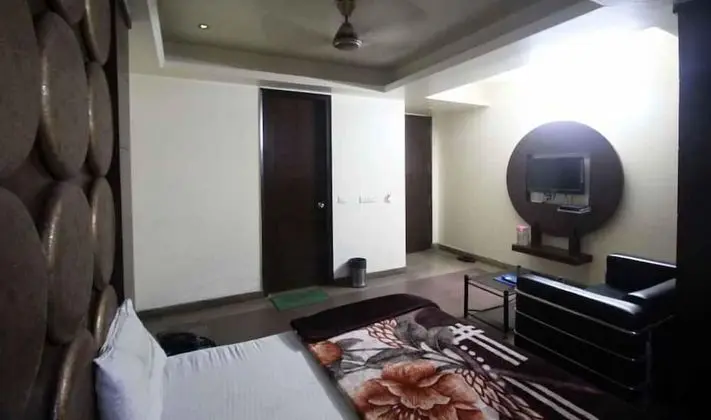 Executive Üç Kişilik Oda