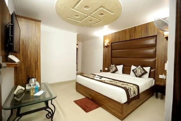 Tek Büyük Yataklı Oda