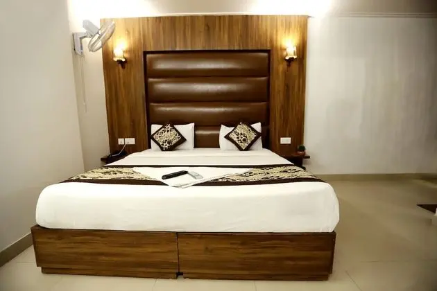 Tek Büyük Yataklı Oda