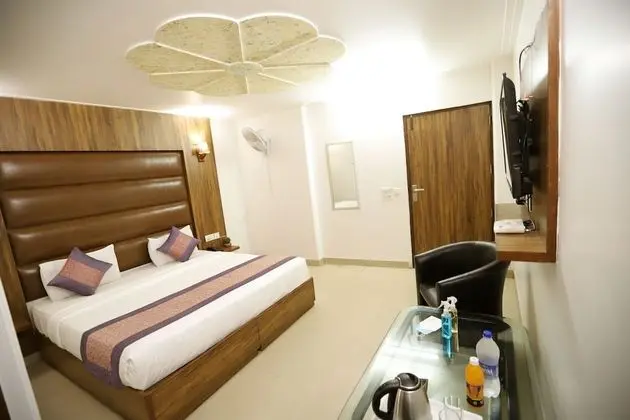 Tek Büyük Yataklı Oda