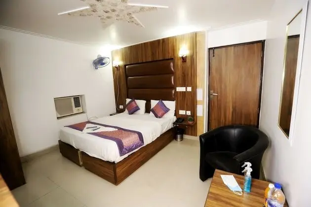 Tek Büyük Yataklı Oda