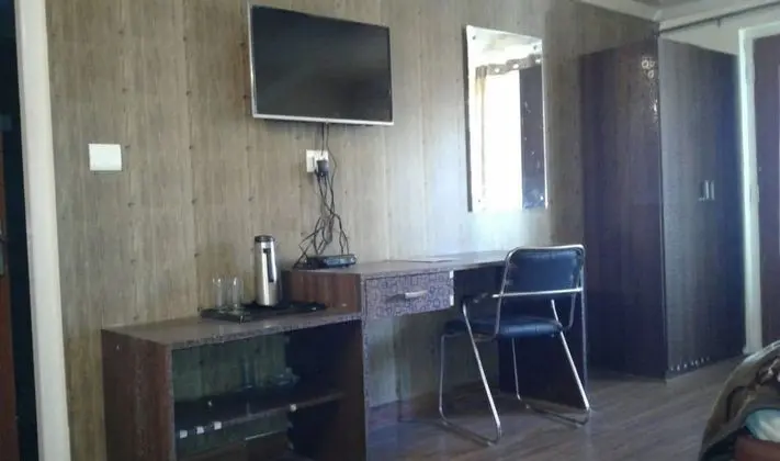 Super Deluxe Room