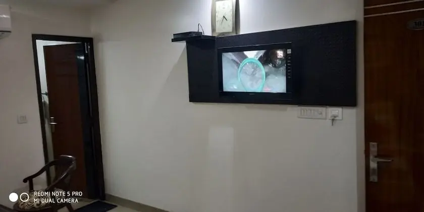 Superior Tek Büyük veya İki Ayrı Yataklı Oda