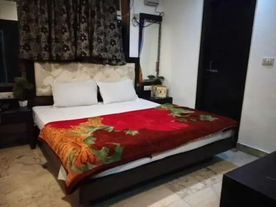 Üç Kişilik Oda