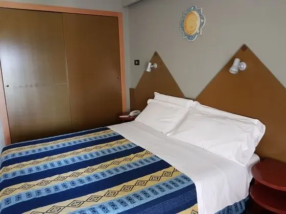 Standard Tek Büyük veya İki Ayrı Yataklı Oda