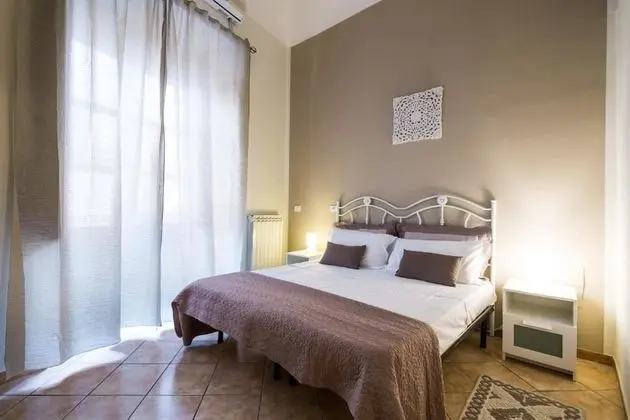 Tek Büyük veya İki Ayrı Yataklı Oda